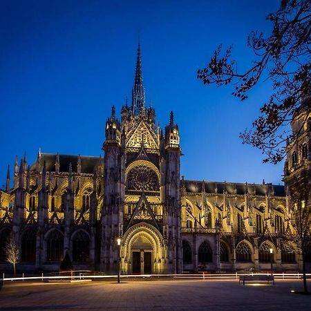 Apt Evreux 900M De La Gare Exteriér fotografie